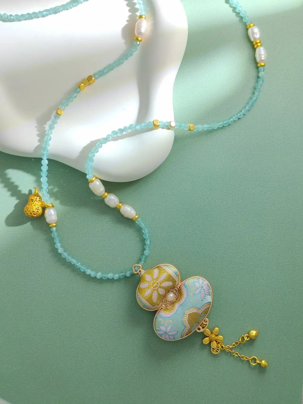 Gourd Pendant Necklace – A Blessing of Fortune and Luck, Handmade with Pearls