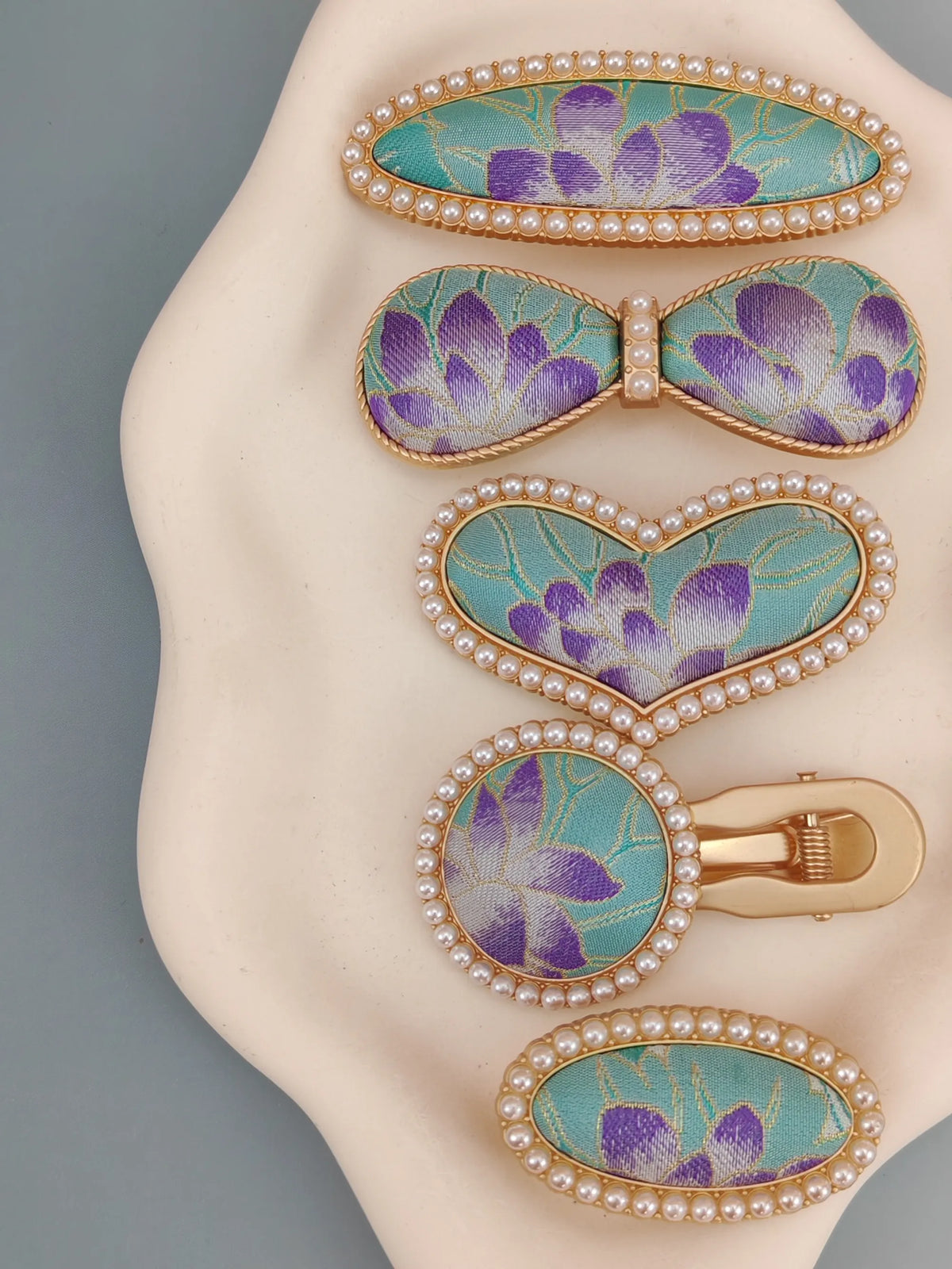 Pearl-Style Brocade Hair Clip – Handmade Designs
